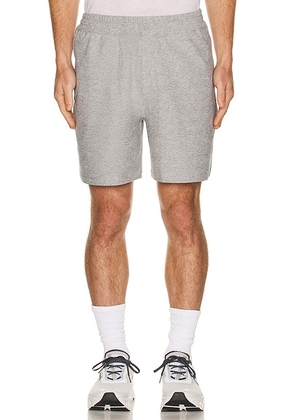 Beyond Yoga Spacedye Unlimited Men's Short in Silver Mist - Grey. Size S (also in L).