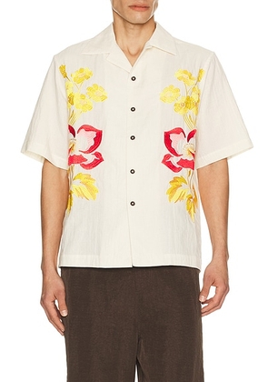 Commas Embroidered Peonies Bowling Shirt in White - White. Size M (also in S, L, XXL/2X).
