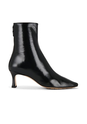 Bottega Veneta Sofia Ankle Boot in Black - Black. Size 37 (also in 37.5, 38.5, 40).
