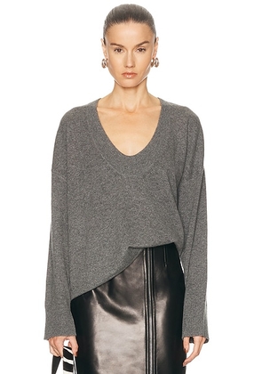 Brandon Maxwell Rivers Cashmere Sweater in Heather Grey - Grey. Size L (also in ).