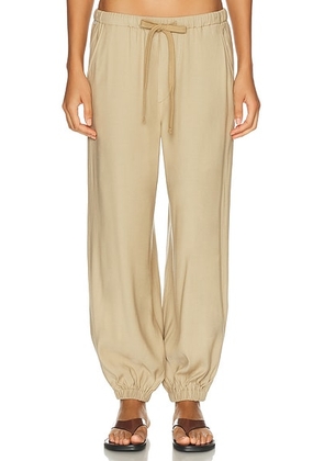 Citizens of Humanity Bubble Pull On Jogger in Mojave - Tan. Size L (also in XS, S, M, XL).
