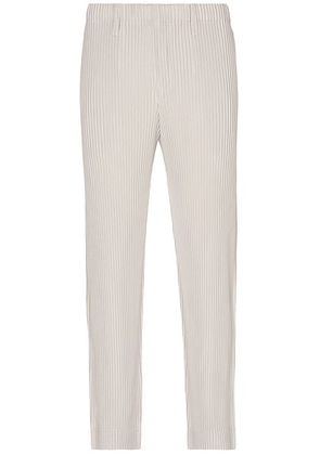 Homme Plisse Issey Miyake Straight Leg Pants in Light Grey - Grey. Size 3 (also in 2).
