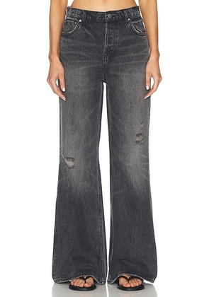 GRLFRND Jade Low Rise Relaxed Flare Jeans in Phantom - Grey. Size 25 (also in 24, 26).