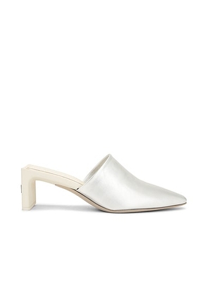 Fear of God Low Mule Pump in Calf Silver - Metallic Silver. Size 38 (also in 37, 41).