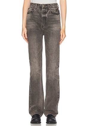 Fear of God ESSENTIALS High Waisted Fitted Leg Jeans in Vintage Black - Black. Size 24 (also in 25, 26, 27, 28, 29).