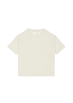Fear of God ESSENTIALS Kids Classic Short Sleeve Tee in Oatmeal Heather - Grey. Size 4/5 (also in 2/3, 6/7).
