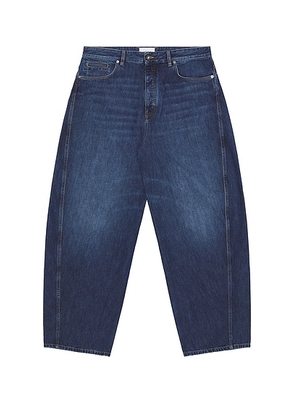 Givenchy Twisted Seam Denim Jeans in Dark Blue - Blue. Size 31 (also in 30, 32, 33, 36).