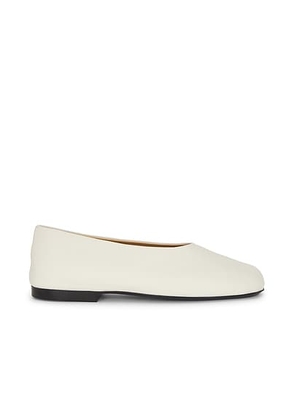 Jenni Kayne Leather Elodie Flat in White - White. Size 41 (also in ).