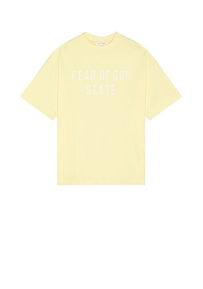 Fear of God ESSENTIALS 90S Fit T-Shirt in Garden Yellow - Yellow. Size M (also in S, L, XL/1X).