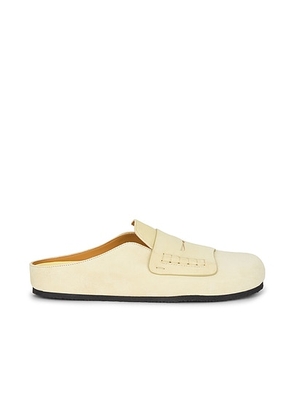 JACQUEMUS Les Mules Mocassin in Pale Yellow - Yellow. Size 41 (also in 40, 42, 43).