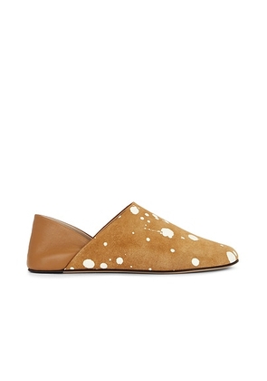 JW Anderson Babouche in Tan & Cream - Brown. Size 42 (also in 43, 44, 45).