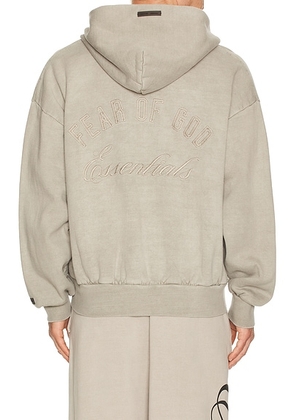Fear of God ESSENTIALS Classic Full Zip Hoodie in Smoke Grey - Grey. Size M (also in S, L, XL/1X, XXL/2X).