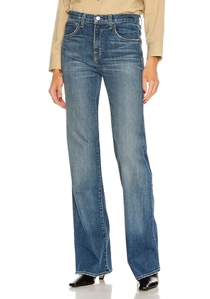 NILI LOTAN Celia Wide Leg in Classic Wash - Denim-Medium. Size 28 (also in 29, 30, 31).