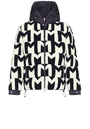 Moncler Mondego Jacket in White & Black - Black,White. Size 3 (also in 2).