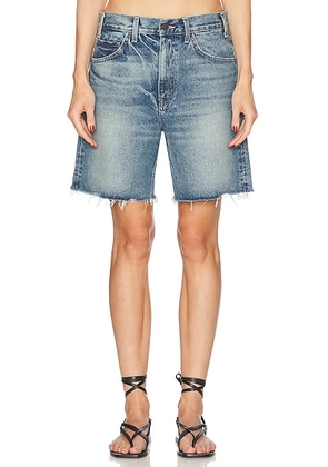 NILI LOTAN Russel Denim Short in Summer Wash - Blue. Size 31 (also in 28).