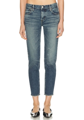 Moussy Vintage Brickell Tapered Jeans in Blue - Blue. Size 27 (also in 28, 29, 32).