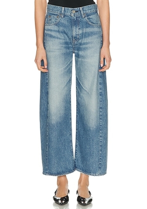 Moussy Vintage Bayard Side Line Cocoon Jeans in Blue - Blue. Size 28 (also in 25, 29, 30).