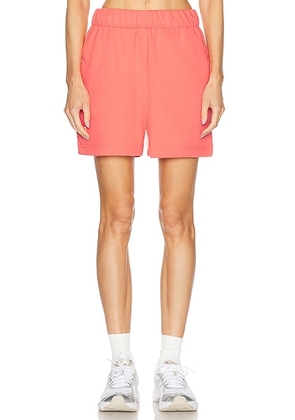 On Club Shorts in Coral - Coral. Size M (also in S, L).