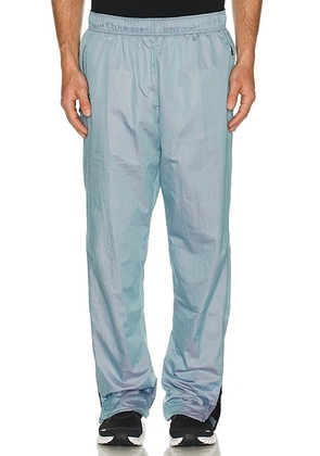 On Court Pants in Geyser - Baby Blue. Size M (also in XL/1X).