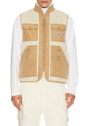 Moncler Karakai Vest in Golden Sand - Cream. Size 2 (also in 1, 3, 4, 5).