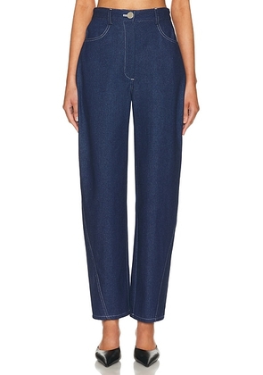 MATTHEW BRUCH High Waisted Straight Leg in Medium Wash Denim - Blue. Size 4 (also in 6).