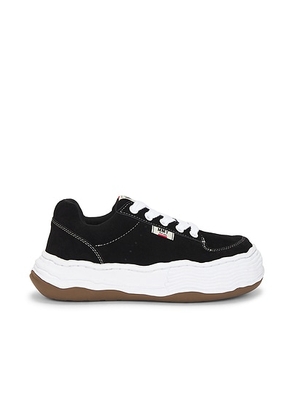 Maison MIHARA YASUHIRO Oliver Original Sole Suede Low Top Sneaker in Black - Black. Size 42 (also in 41, 43, 44, 45).