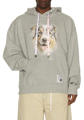 Maison MIHARA YASUHIRO Dog Printed Hoodie in Gray - Grey. Size 48 (also in 46, 50, 52).
