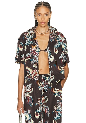 La Porte Ruby Short Sleeve Boxy Shirt in Coffee Paisley - Brown. Size L (also in M, S, XS).