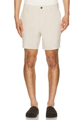 Onia 4-Way Stretch 7 Versatility Short in Stone - Cream. Size 30 (also in 32, 34, 36, 38).