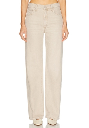 MOTHER The Dodger Sneak Jeans in Twice As Nice in Caramel - Beige. Size 26 (also in 29, 30, 31, 33, 34).