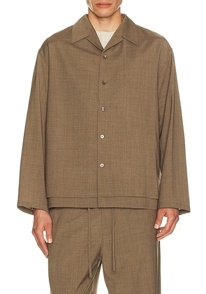 Le17Septembre Double Layered Open Collar Shirt in Brown - Taupe. Size 46 (also in 48, 50, 52).