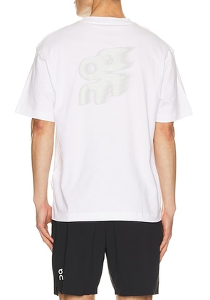 On Club-T Volt in White - White. Size L (also in S, M, XL/1X).