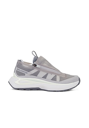 Salomon Odyssey Elmt Advanced Clear in Glacier Gray  Ghost Gray  & Aloe Wash - Grey. Size 10.5 (also in 10, 11, 11.5, 12, 7, 7.5, 8, 8.5, 9, 9.5).