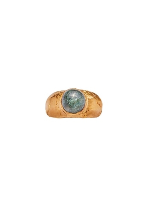 Simuero Fruto Ring in Yellow Gold & Green Glass - Metallic Gold. Size 7 (also in 6).