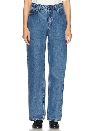 Skall Studio Maddy 32 Straight Leg Jeans in Washed Mid Blue - Denim-Medium. Size 28 (also in 25, 30, 31).