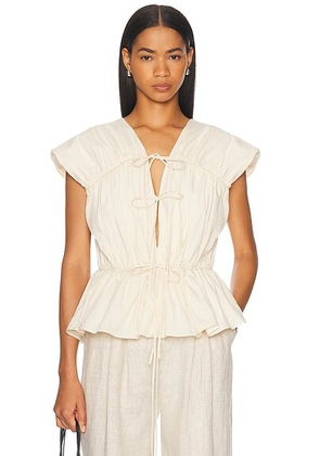 TOVE Thea Top in Cream - Cream. Size 38 (also in 36, 40, 42).