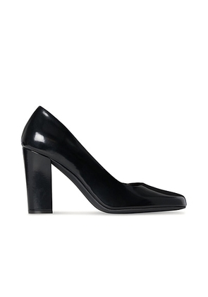 The Row Penelope High Pump in Black - Black. Size 37 (also in 36, 41, 38.5, 42, 39, 40).