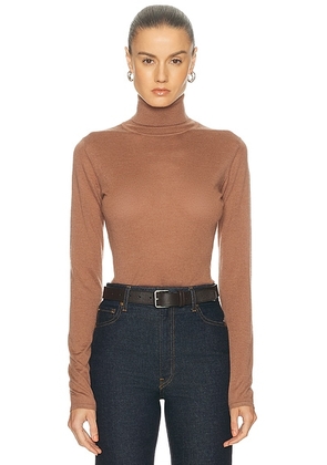 RENGGLI Cashmere Silk Fitted Turtleneck Sweater in Amber - Tan. Size M (also in XS, S, L, XL).