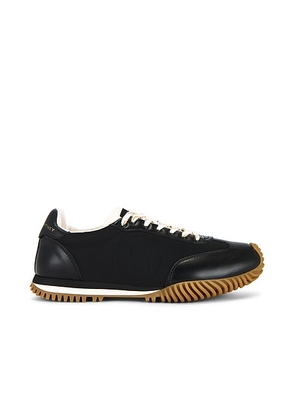 Stella McCartney S-Wave Sport Sneaker in BLACK - Black. Size 38 (also in 36, 39, 40, 41).