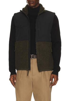 Polo Ralph Lauren Bonded Hi-Pile Full Zip Hybrid Vest in Olive & Black - Green. Size XL/1X (also in S).