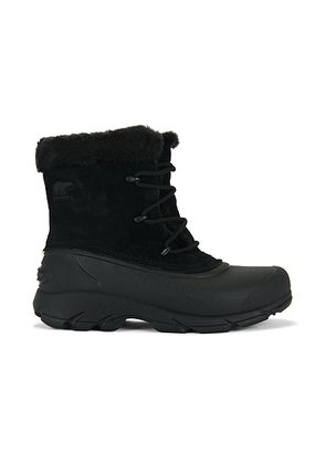Sorel Joan Snow Angel Boot in Black - Black. Size 6 (also in 10).