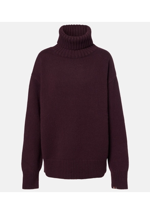 Extreme Cashmere Oversize Xtra cashmere turtleneck sweater