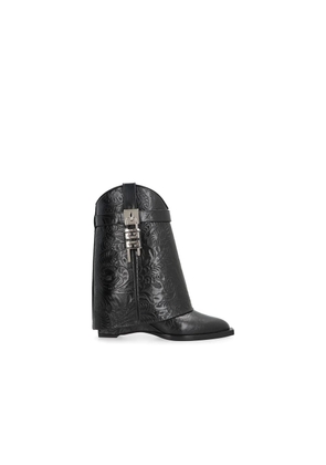 Givenchy Black Calfskin Lace-Up Boots - EU41/US11