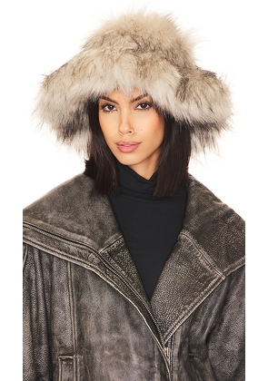 Adrienne Landau The Emily Faux Fur Hat in Beige.
