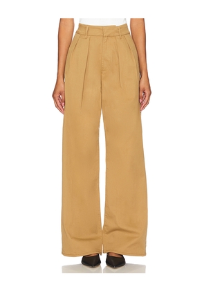 Citizens of Humanity Petra Pleated Trouser in Mustard. Size 30. Also in 31, 32, 33.