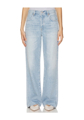 Citizens of Humanity Annina Petite Wide Leg Jeans in Denim-Light. Size 24P. Also in 26P, 27P, 28P, 29P, 30P, 31P, 32P, 33P.