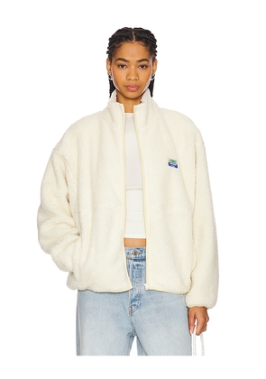 American Vintage Sherpa Jacket in Cream. Size XS/S. Also in M/L.