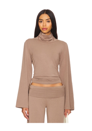 Bobi Long Sleeve in Beige. Size M. Also in L, S, XL, XS.