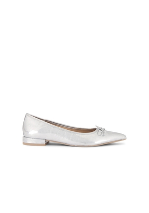 Dolce Vita Palani Flat in Metallic Silver. Size 8.5. Also in 10.