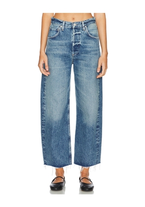 Citizens of Humanity Ayla Crop Wide Leg Jeans in Denim-Medium. Size 23. Also in 24, 27, 30, 32.